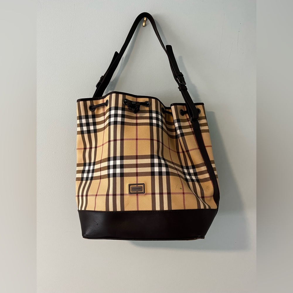 Classic Burberry Nova Check Bucket Bag